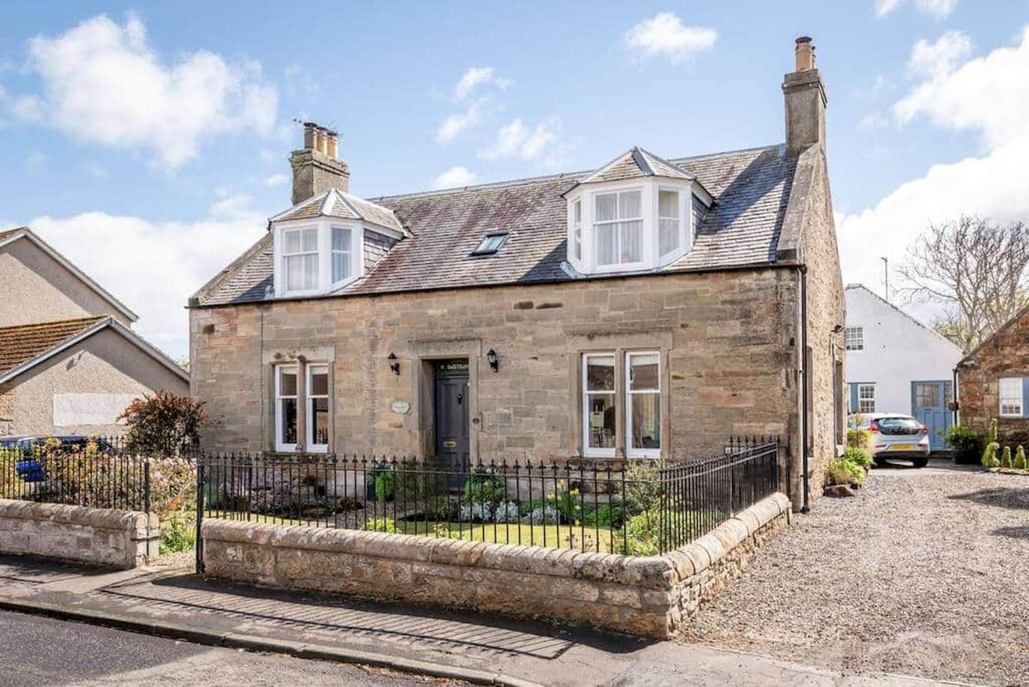 Daisybank Kingsbarns - Beautiful 3 Bedroom Cottage Exterior photo